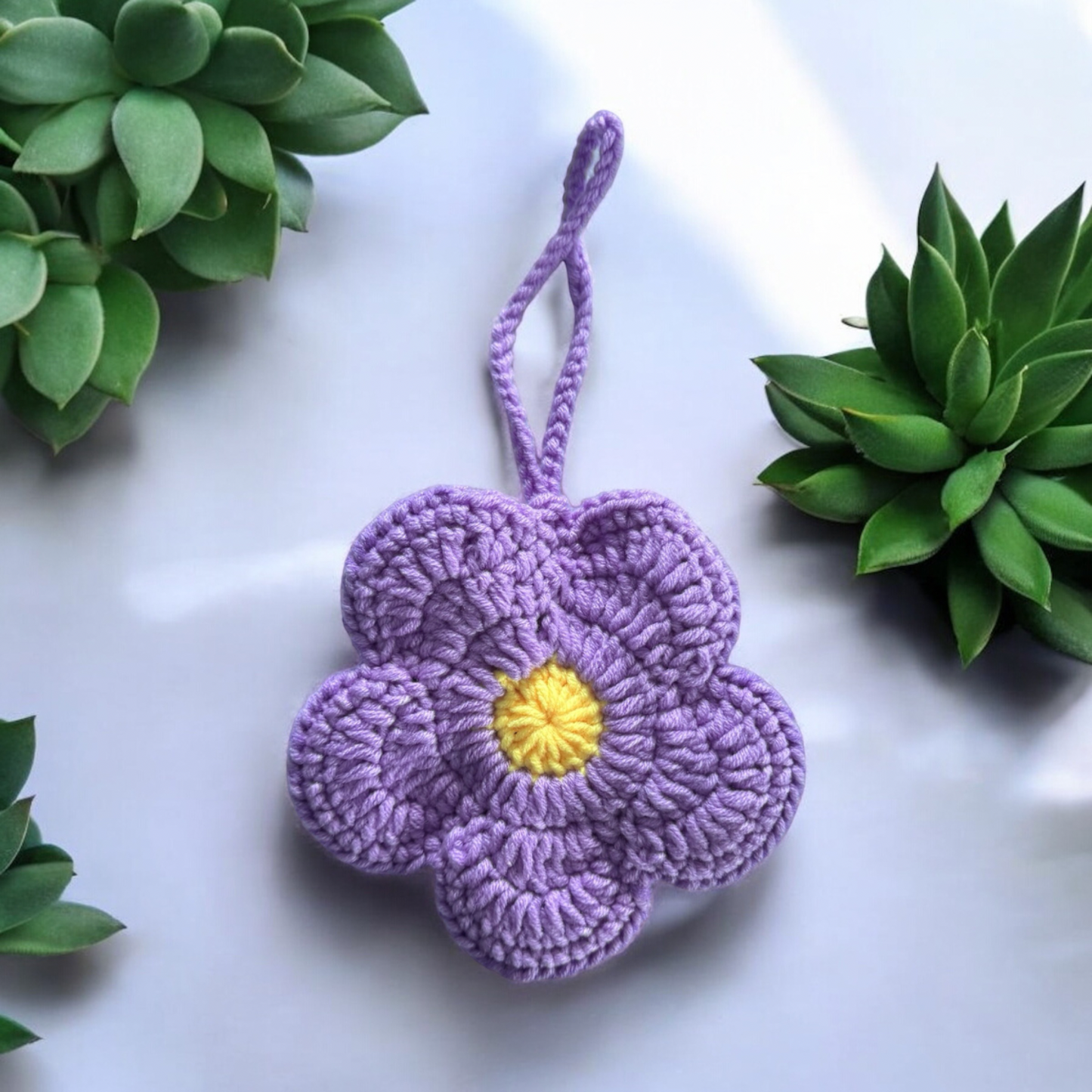 Daisy Bag Charm Pouch